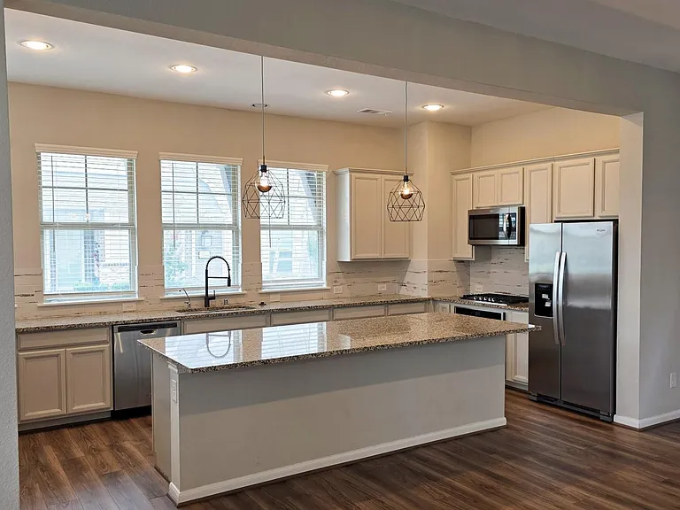 9523 Caddo Ridge Ln — Photo 5