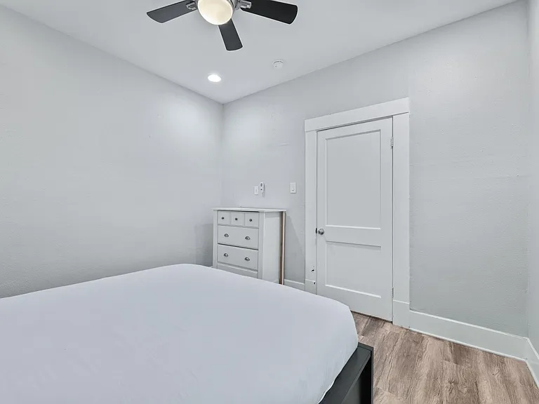 412 Drew St #4 — Photo 13