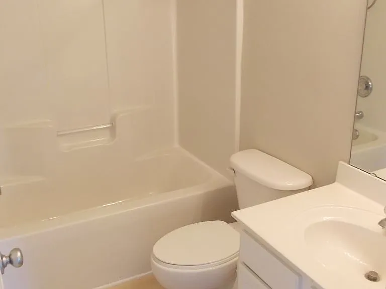 8488 Chaceview Ct — Photo 17