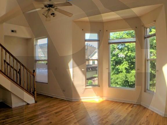 2nd image of 3417 N Janssen Ave #34172R