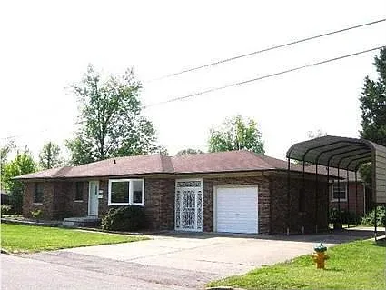 3701 Conlin Ave photo 1