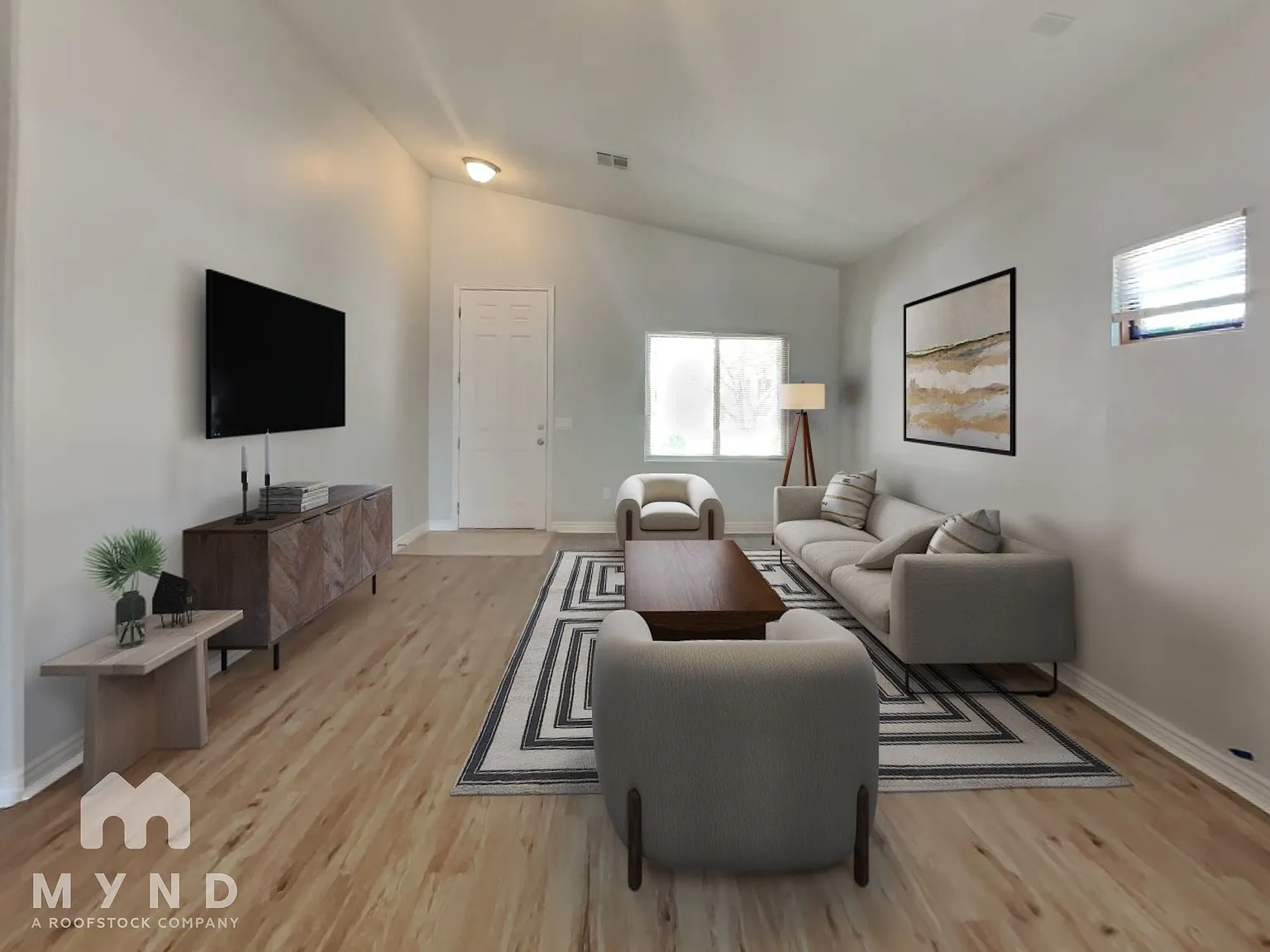 3 bed, 2.0 bath, 1497 sqft, $1,640 — Photo 2