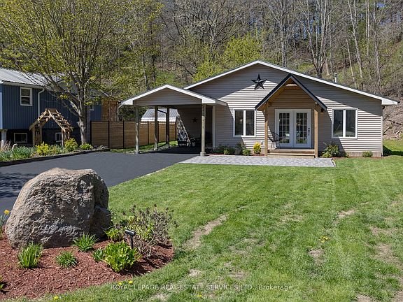 3rd image of 3533 Imperial Rd