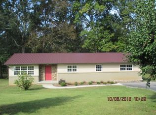 216 Longwood St, Chickamauga, GA 30707