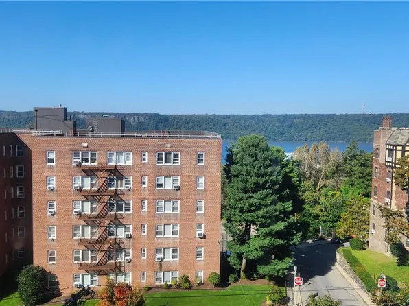 300 N Broadway #5G, Yonkers, NY 10701