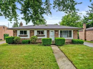 26223 Audrey Ave, Warren, MI 48091
