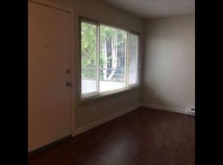 1408 NW 63rd St APT 8, Seattle, WA 98107