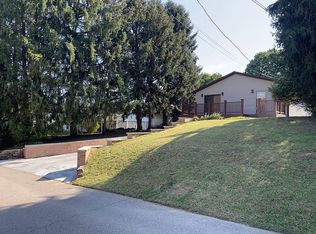 1208 31st St, Vienna, WV 26105