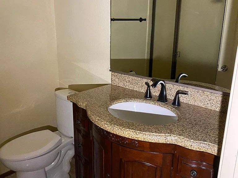 280 Victoria Bay — Photo 14