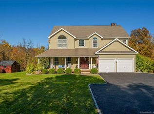 18 Winston Dr, Washington Depot, CT 06794