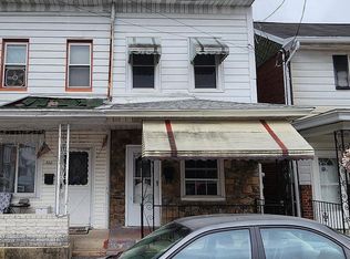 320 E Railroad St, Saint Clair, PA 17970