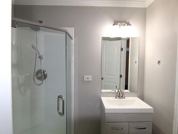 4th image of 345 Braxton Pl #11601
