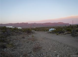 1925 W Guardian Dr, Meadview, AZ 86444