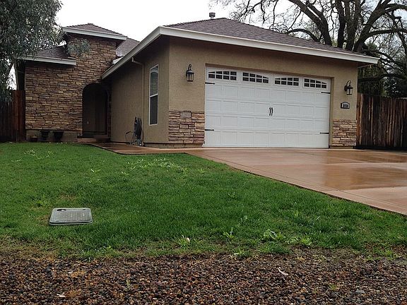 3930 Bryan Way Main House