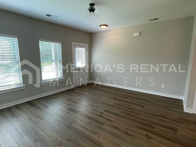 56 Buckhorn Cir — Photo 8