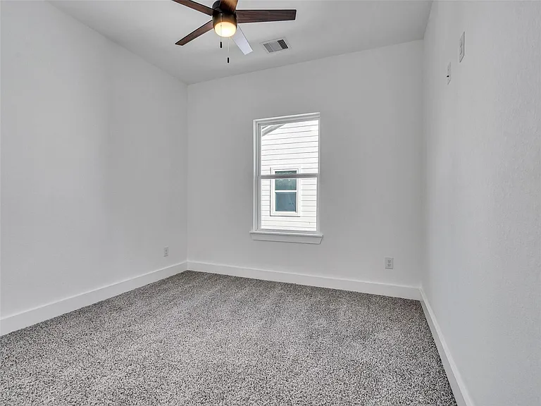5126 Clover St #A — Photo 16