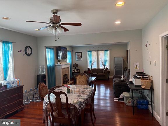 3rd image of 3916 Pinkney Rd