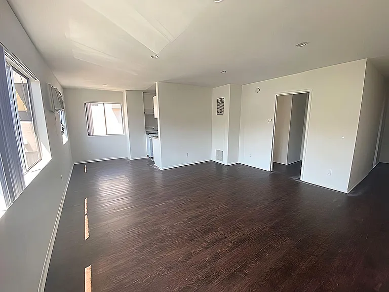245 Rampart Blvd — Photo 9