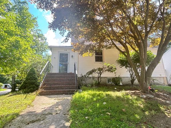 10 Mellen St #10