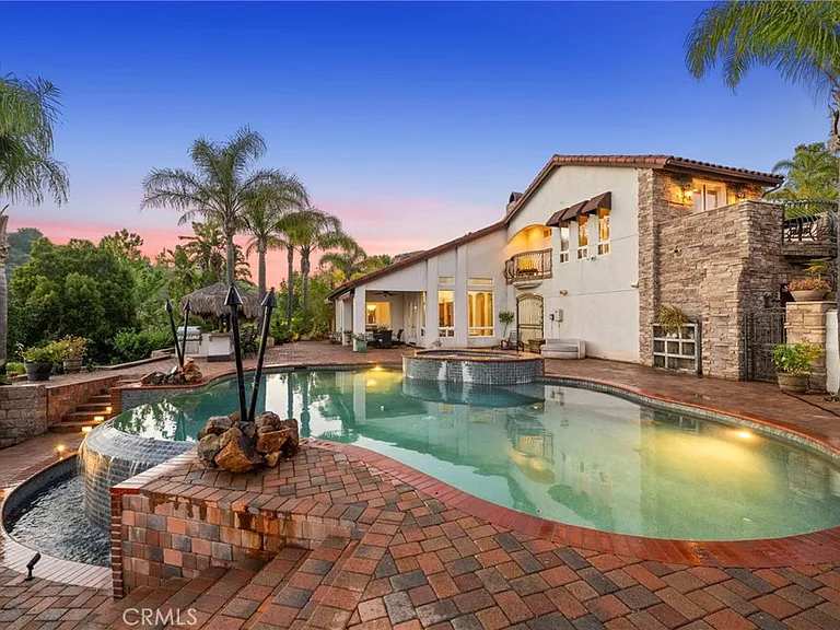 44915 Palladian Ct — Photo 68