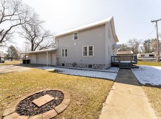 705 Maple St, Necedah, WI 54646