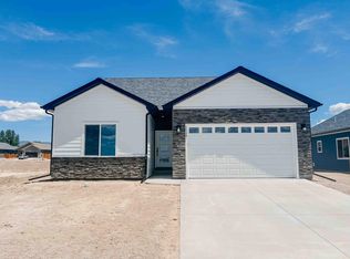 1548 Blue Creek Ave, Montrose, CO 81401