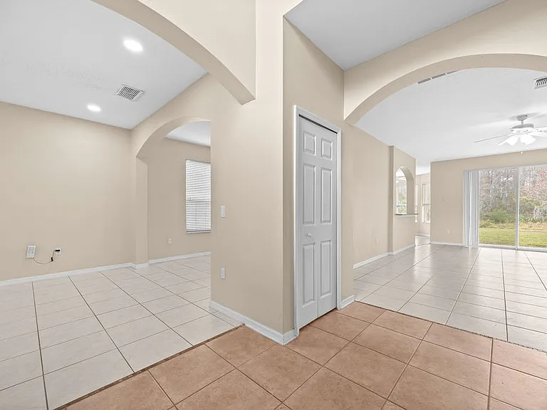 2nd living Room