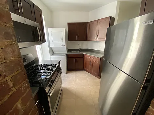 129 W 137th St #2A Photo 1