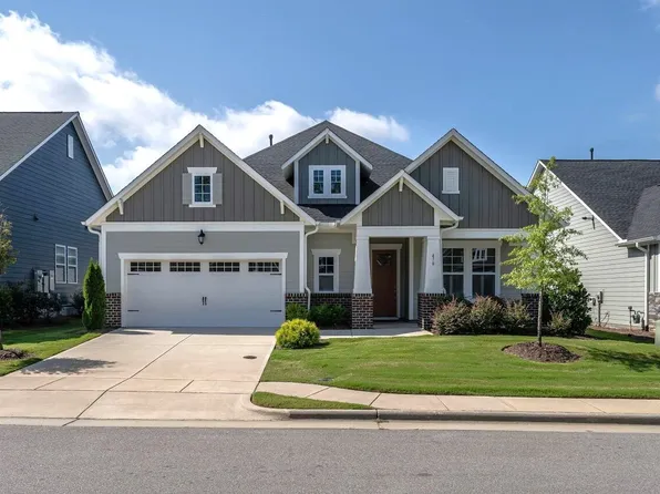 470 Abercorn Cir, Pittsboro, NC 27516