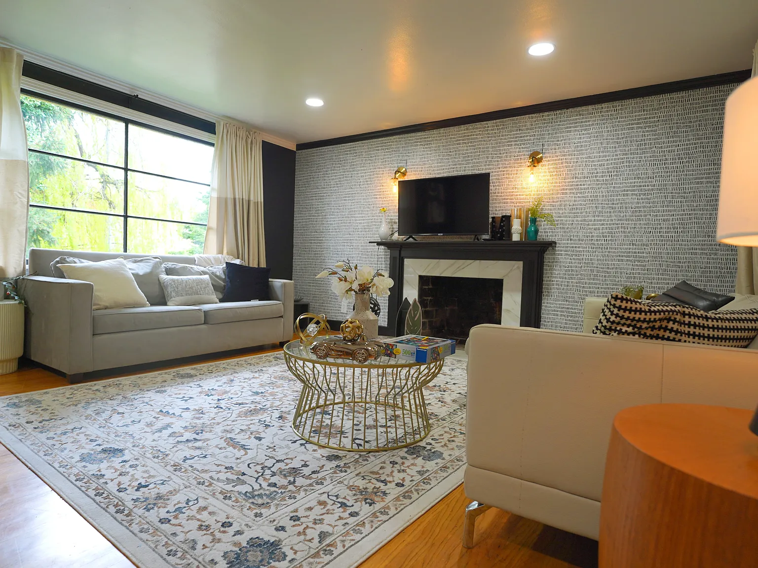 4606 NE 54th Street — Photo 4