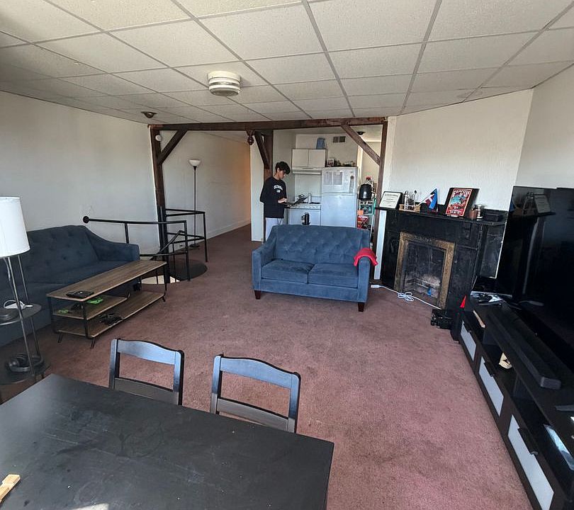 1st image of 3317 Juliet St