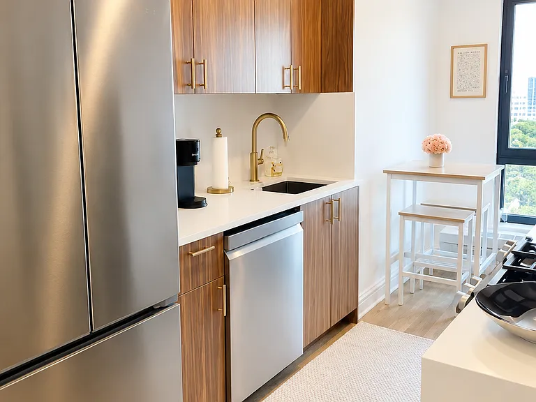 200 Central Park S #27B — Photo 4