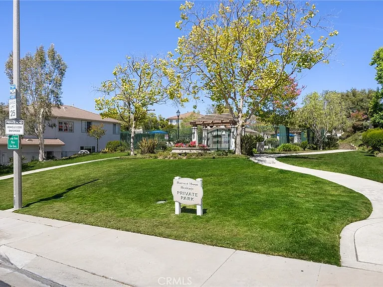 720 Camino Del Sol — Photo 47