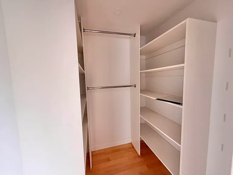 28-53 47th St #2 — Photo 3