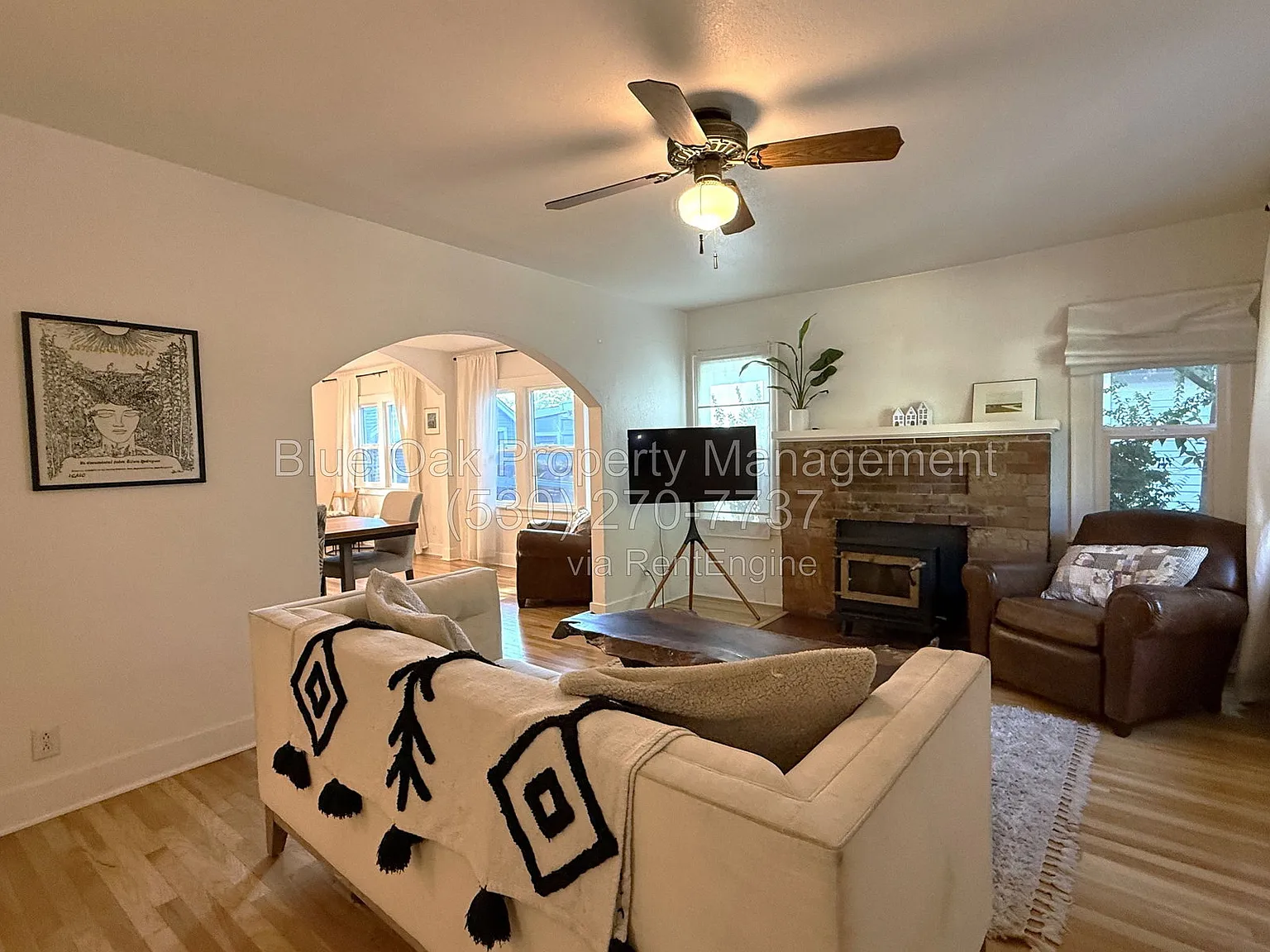 2 bed, 1.5 bath, 1152 sqft, $2,100 — Photo 2