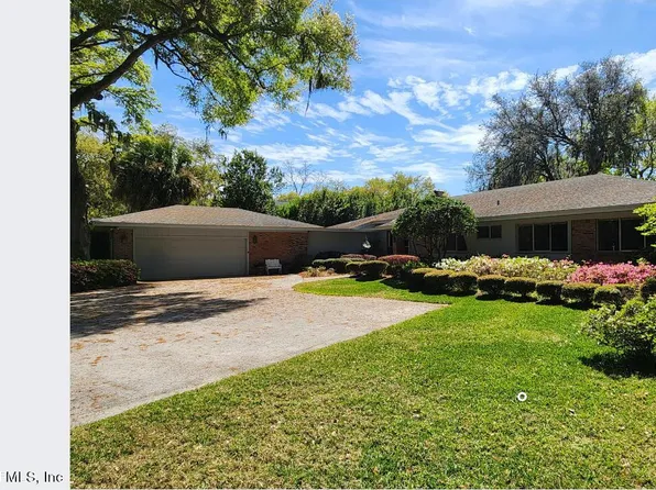 4294 POINT LA VISTA Road W, Jacksonville, FL 32207