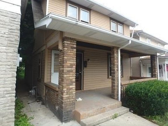 3rd image of 711 Kendall Ave