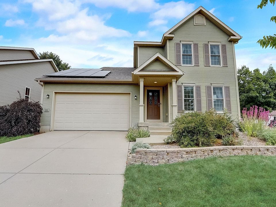 1st image of 8816 Hollybush Ln