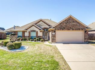 812 Chestnut Grove Dr, Cleburne, TX 76033