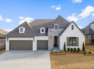618 E 130th St, Jenks, OK 74037