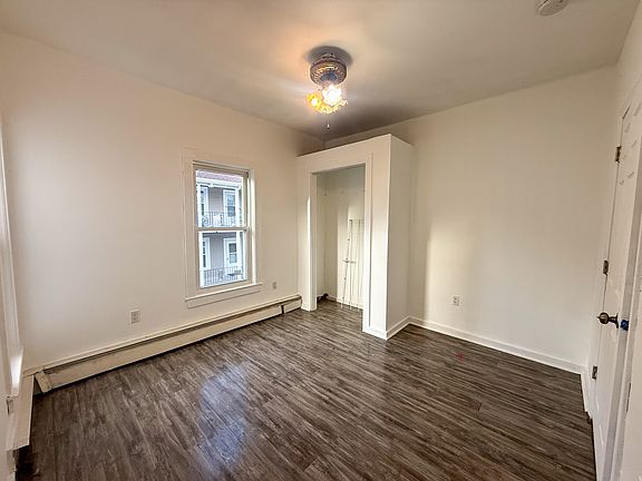 3rd image of 30-32 Davenport St #2