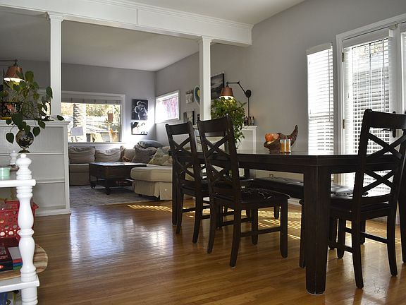 4th image of 2140 Portola Way