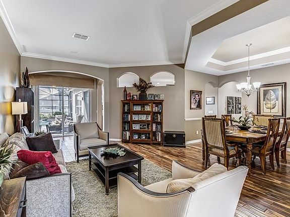 3rd image of 3214 Spicer Ave