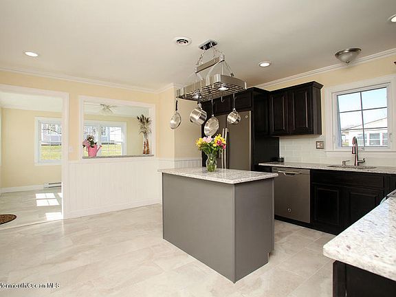 4th image of 57 N Buckingham Drive