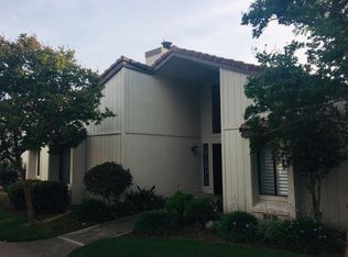 1916 Cougar Ln, Clovis, CA