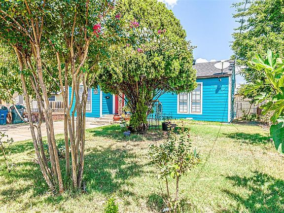 3rd image of 6611 Lovett Ave
