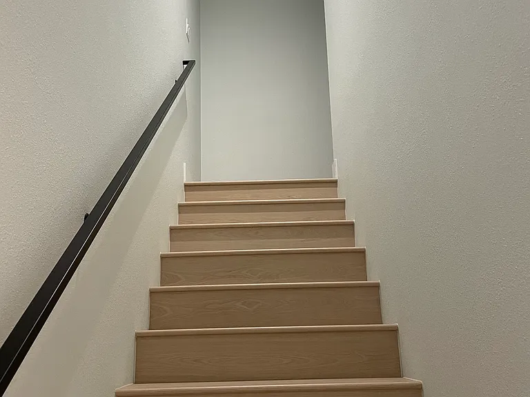 1281 Las Palmas Dr — Photo 12