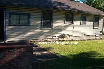 3rd image of 7525 Kalamazoo Dr