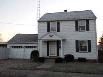 1st image of 418 S Silver St