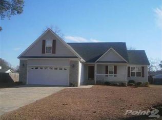 109 Holly Ln, Raeford, NC 28376
